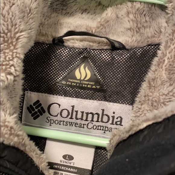 Columbia Women’s Jacket - Picture 2 of 5